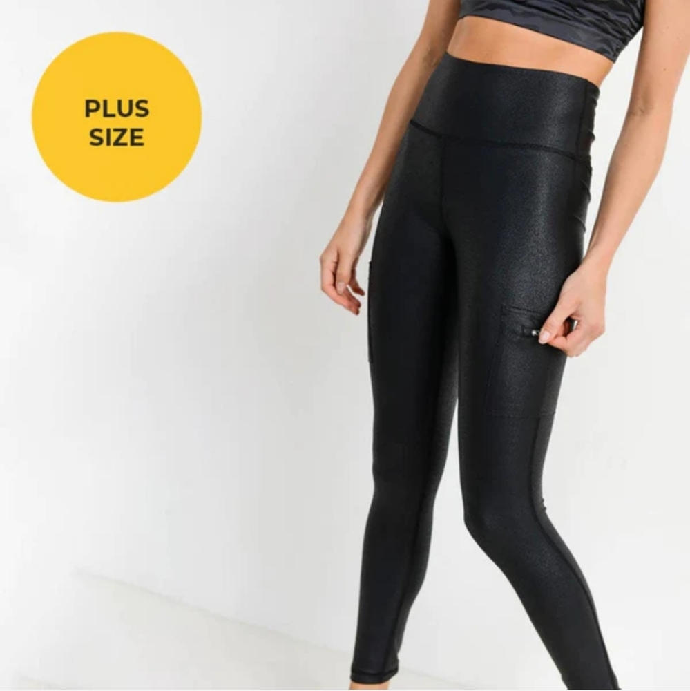 NWT Mono B Triple Zippered Pocket Foil Leggings 2XL